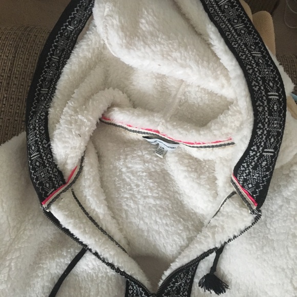 Fleece jacket - Picture 2 of 8